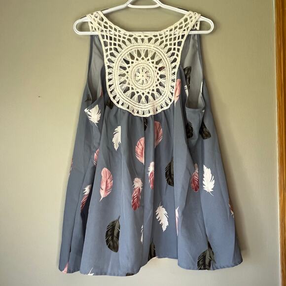 Shein Curve Bluish Gray Feather Print Tank Top Size 2XL - Picture 2 of 10